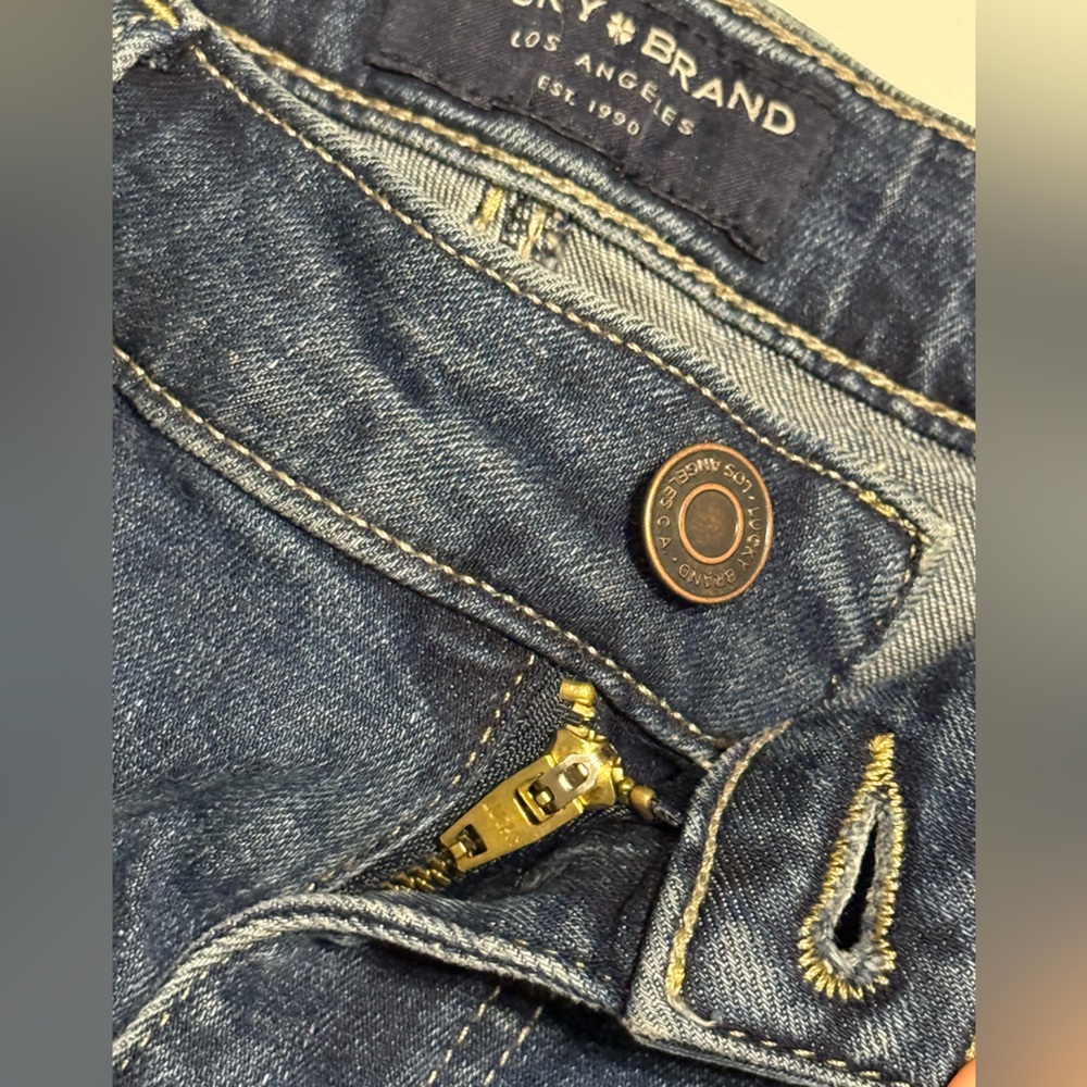 Lucky Brand Bermuda Jean Shorts | Dark Wash Denim w/ Tan Logo Patch - Picture 10 of 16
